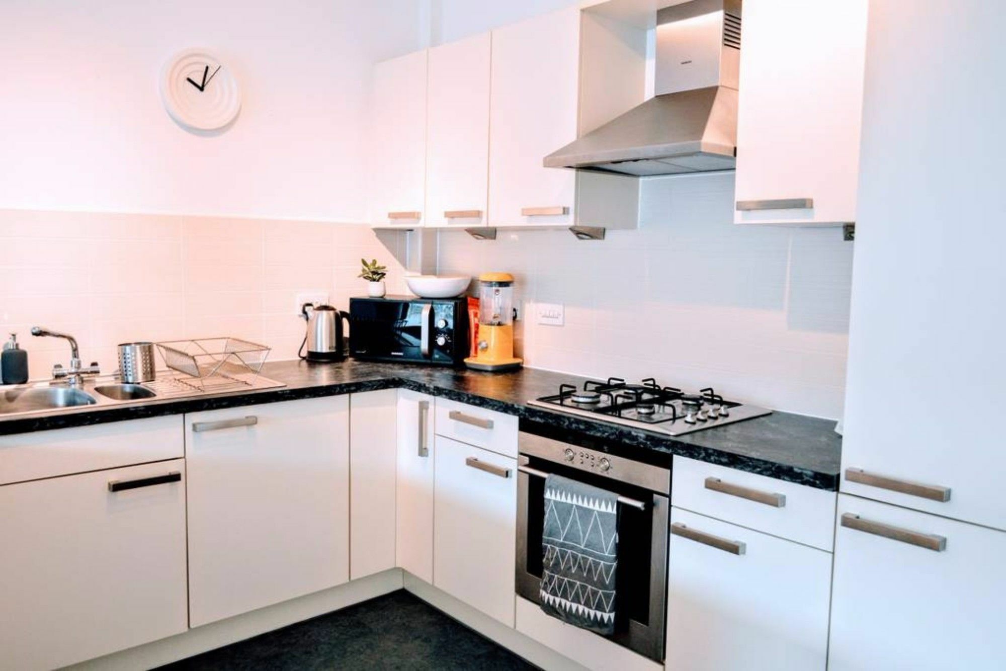 Beautifully Renovated Apartment -Central Edinburgh Exterior photo
